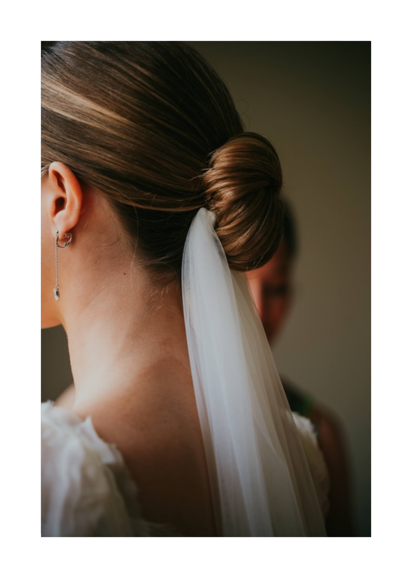 Mariage chic et glamour coiffure et maquillage mariée Pauline HERVE